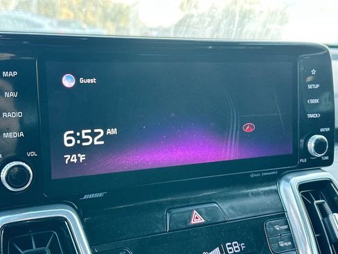 Used 2021 Kia Sorento SX image 16