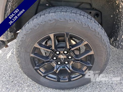 Used 2023 Chevrolet Colorado Trail Boss w/ LPO, Dark Essentials Package AWD/4WD image 14