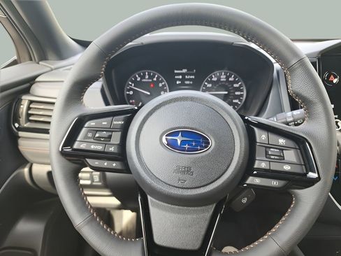 Used 2025 Subaru Forester Touring image 22