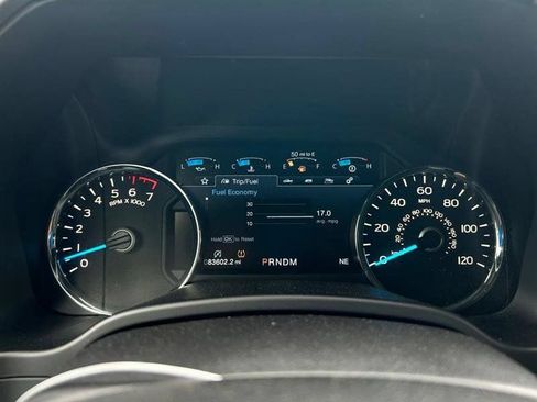Used 2018 Ford F150 Lariat w/ Heavy-Duty Payload Package AWD/4WD image 21