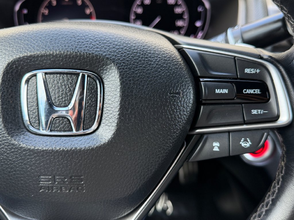 Used 2018 Honda Accord Sport image 24