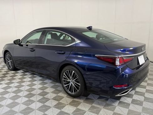 Certified 2023 Lexus ES 350 w/ Premium Package FWD image 4
