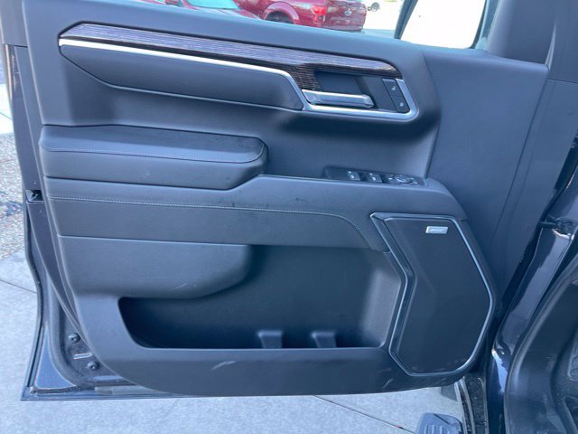 Used 2022 GMC Sierra 1500 Elevation w/ Elevation Premium Package AWD/4WD image 13