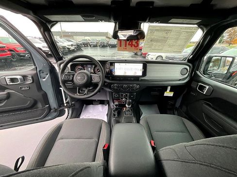 New 2026 Jeep Gladiator Willys image 32