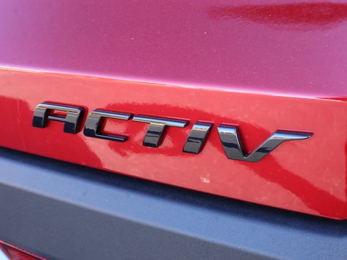 New 2026 Chevrolet Equinox ACTIV w/ Convenience Package III image 26