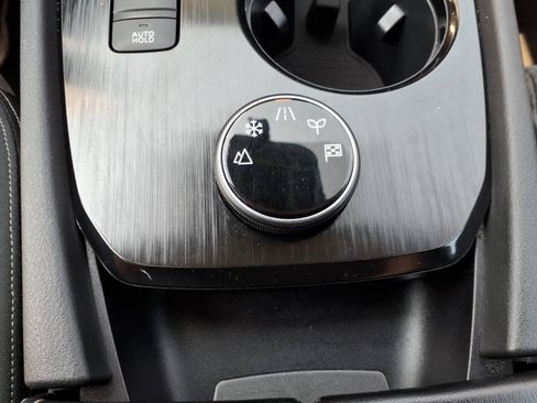 Certified 2023 Nissan Rogue SV AWD/4WD image 20