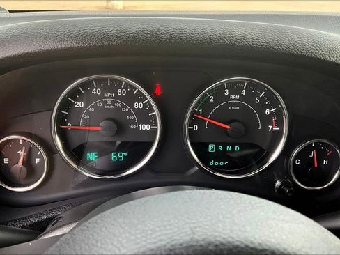 Used 2018 Jeep Wrangler Unlimited Sport w/ LED Lighting Group image 16