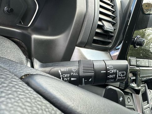 Used 2019 Honda Odyssey EX-L image 21