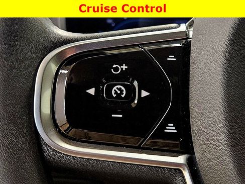 Used 2024 Volvo S90 B6 Plus image 22