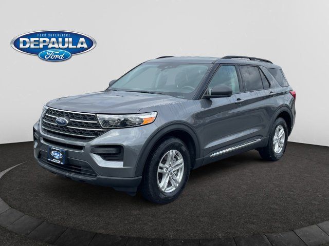 Used 2023 Ford Explorer XLT AWD/4WD image 1