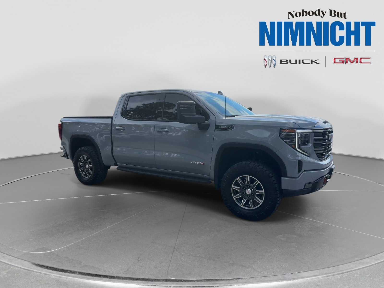 Used 2024 GMC Sierra 1500 AT4 w/ Technology Package AWD/4WD image 2