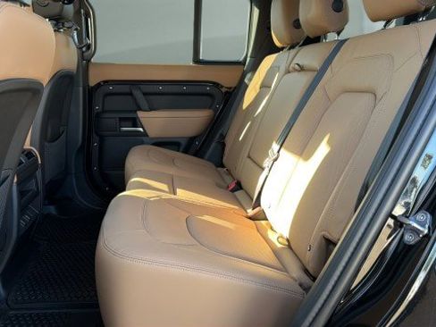 New 2026 Land Rover Defender 110 S image 18
