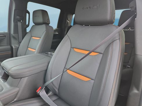 New 2026 GMC Sierra 1500 AT4 w/ AT4 Premium Package image 17