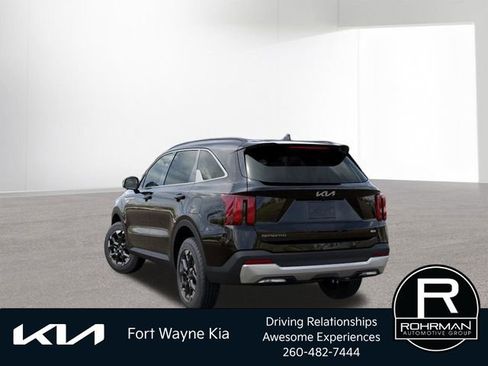 New 2026 Kia Sorento S image 5