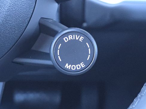 New 2026 Porsche Cayenne image 27