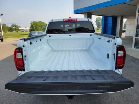 New 2026 GMC Canyon Elevation w/ Convenience Package image 10