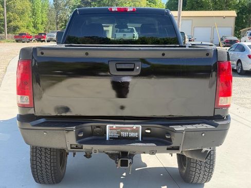 Used 2009 GMC Sierra 2500 SLE AWD/4WD image 13