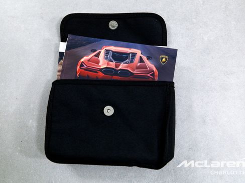 Used 2024 Lamborghini Revuelto image 25