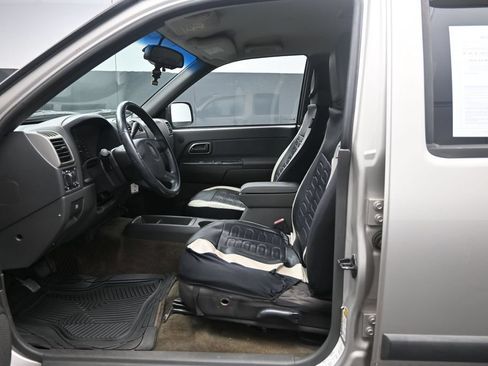 Used 2005 Chevrolet Colorado LS w/ Safe And Sound Package RWD image 14