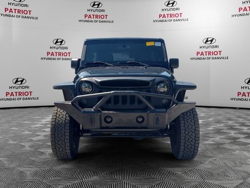 Used 2014 Jeep Wrangler Unlimited Sport w/ Quick Order Package 24S AWD/4WD image 8
