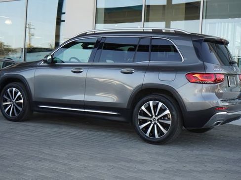 Used 2022 Mercedes-Benz GLB 250 image 6