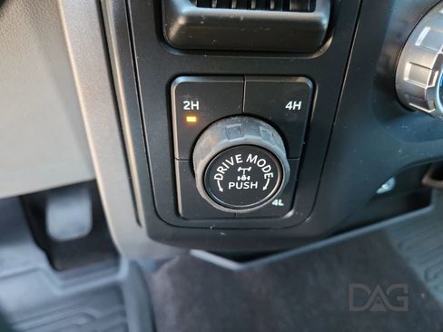 Used 2022 Ford F150 XLT image 30