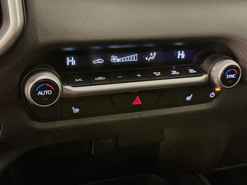 Used 2025 MAZDA CX-50 AWD 2.5 S w/ Premium Package image 24