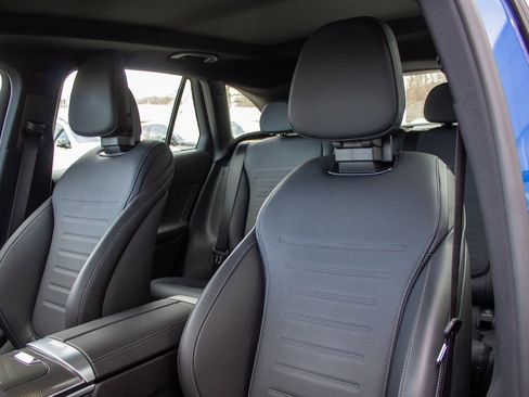 Used 2024 Mercedes-Benz GLC 43 AMG 4MATIC image 12