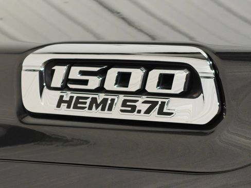Used 2020 RAM 1500 Big Horn AWD/4WD image 47