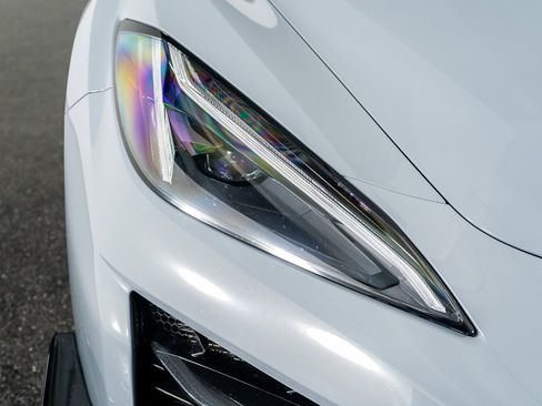 Used 2025 Chevrolet Corvette Z06 image 21