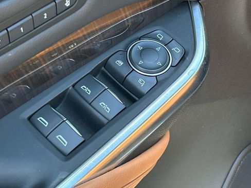 Certified 2023 Cadillac XT4 Premium Luxury w/ Enhanced Visibility Package image 26