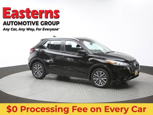 Used 2023 Nissan Kicks SV FWD image 46