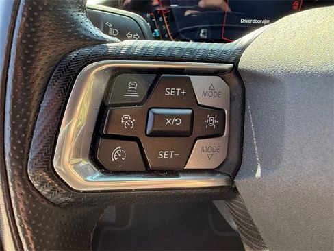 Used 2024 Ford Mustang Premium image 34