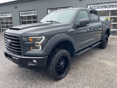 Used 2017 Ford F150 XLT w/ Equipment Group 302A Luxury AWD/4WD image 3