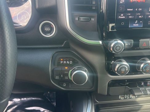 New 2026 RAM 1500 Express image 18