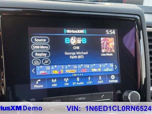 Used 2024 Nissan Frontier SV w/ SV Convenience Package image 26