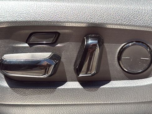 Used 2024 Lexus GX 550 AWD/4WD image 55