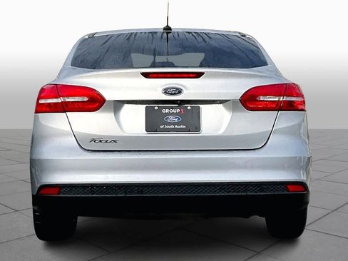 Used 2018 Ford Focus S image 4