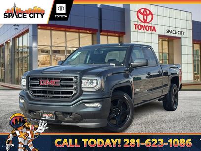 Used 2017 GMC Sierra 1500 SLE w/ SLE Value Package