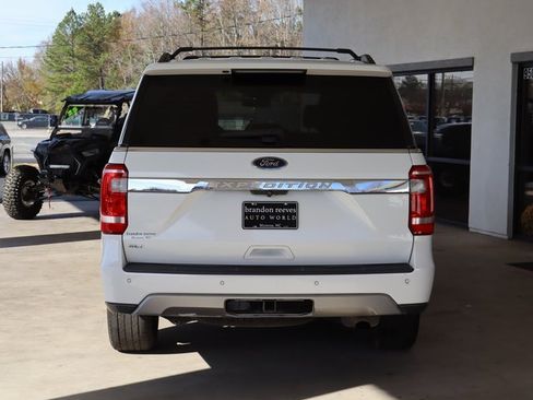 Used 2020 Ford Expedition XLT w/ Equipment Group 202A image 4