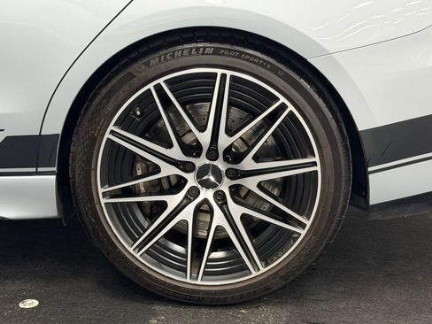 Used 2024 Mercedes-Benz C 63 AMG S image 17