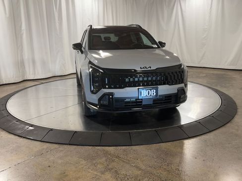 New 2026 Kia Sportage X-Line w/ X-Line Technology Package image 3