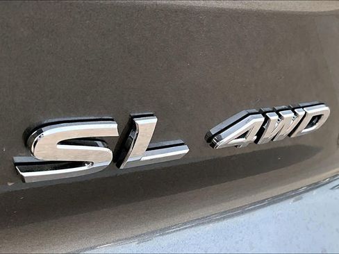 New 2025 Nissan Pathfinder SL image 14