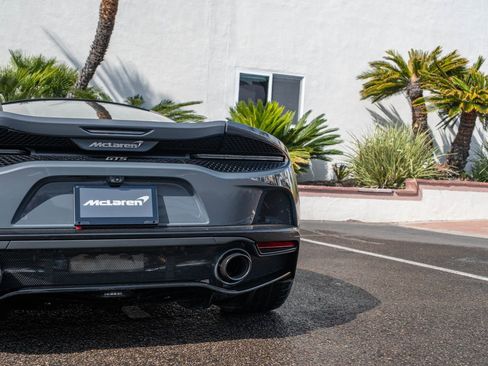 New 2026 McLaren GTS RWD image 32