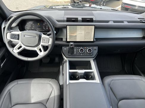 New 2025 Land Rover Defender 130 S image 22