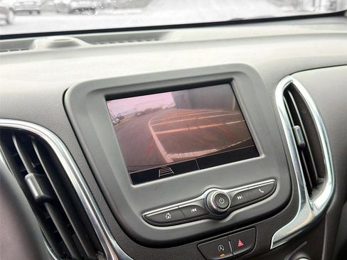 Used 2024 Chevrolet Equinox LT image 15