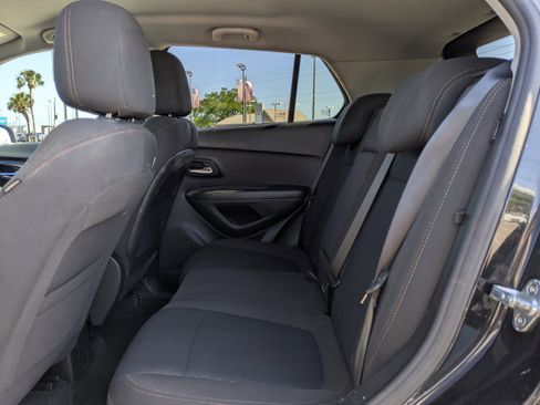 Used 2020 Chevrolet Trax LS w/ Tint and Cruise Package image 13