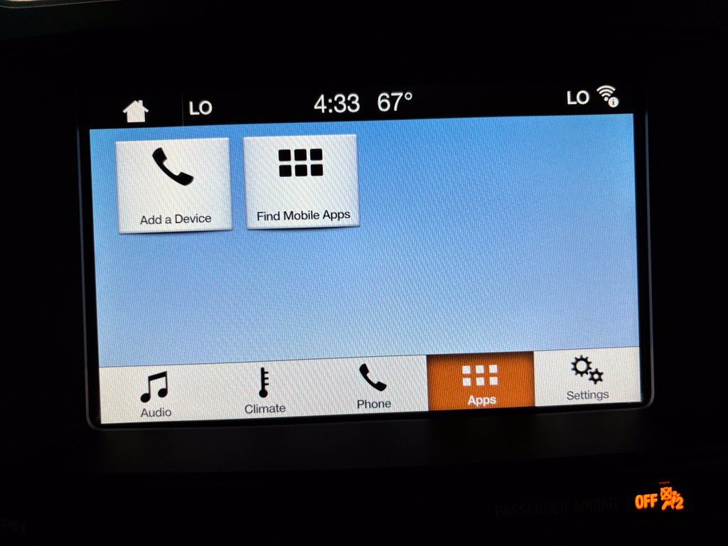 Used 2018 Ford Explorer XLT w/ Equipment Group 202A AWD/4WD image 29