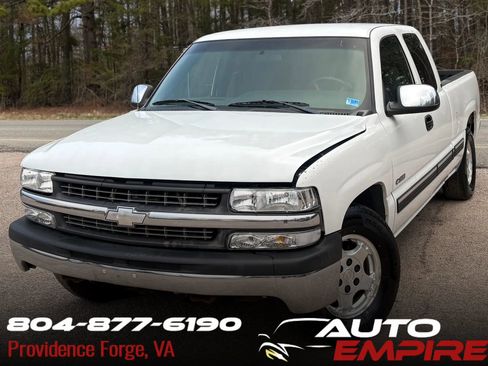Used 2002 Chevrolet Silverado 1500 LS w/ Heavy Duty Suspension Pkg image 1