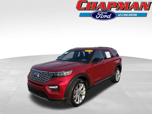 Certified 2023 Ford Explorer Platinum w/ Equipment Group 601A AWD/4WD image 3